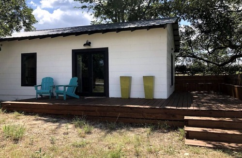 Albert Cabin | Cabin for Wine Country Wanderers