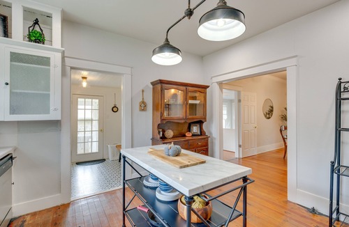 Canton House | Canton Home w/Porch < 1 Mile to First Monday!