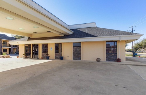 Ingleside Apartment | Cape Coral FL | King bed