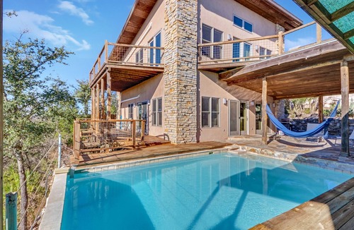 Wimberley House | Casa Artista I Romantic, Pool, Hot tub, Endless Views