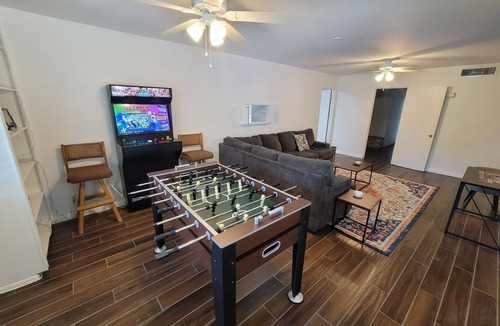Mission Hills South House | Casa de La Cruz - 3BR 3BA -w/Plasma Air Technology 2,200sf Sleeps 10