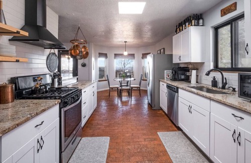 Northeast Heights House | Casa del Encanto · 4/BR,Sleeps 12,Foosball & Grill
