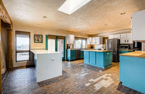 Santa Fe House | Casa del Encanto - 6BR Abobe with Panoramic Views