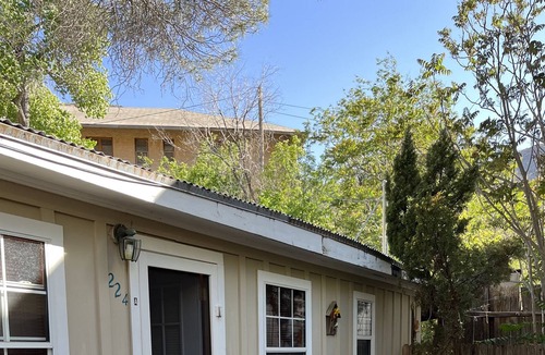 Bisbee Cottage | Casa Descanso Rustic Traditional 115 Year Old 1 Br+Miner's Shack