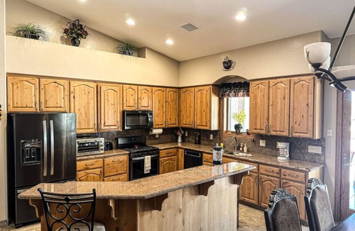 Sierra Vista Southeast House | Casa Dutton- Beautiful Backyard Retreat