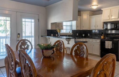 South Padre Island Condo | Casa Malbec A - Walk to the beach - WiFi