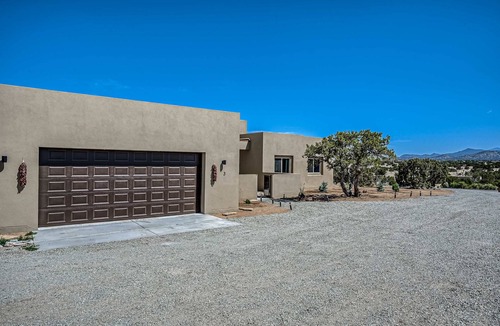Eldorado at Santa Fe House | Casa Ponderosa - Hot Tub, Bunk Room, Pet Friendly