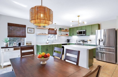 North San Antonio - SAT House | Casa Rosario- a stylish home located 20/30 mins from all the SA attractions!