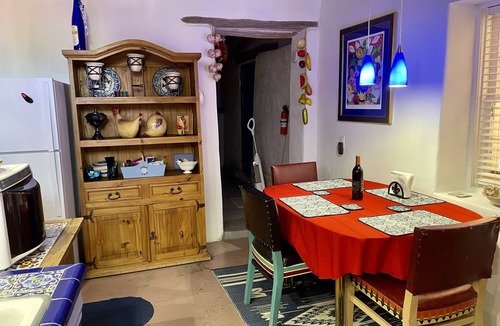 Mesilla House | Casita Azul, Mesilla Plaza Only Steps Away