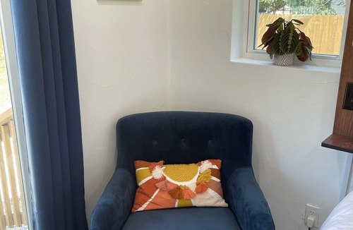 Kerrville Cottage | Casita Blanca - tiny house in the heart of Kerrville