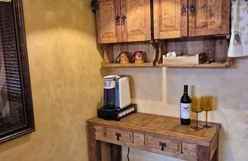 Tubac Apartment | Casita de Anza – Charming 1 Bed/Bath Getaway in Historic Tubac Artist Community!