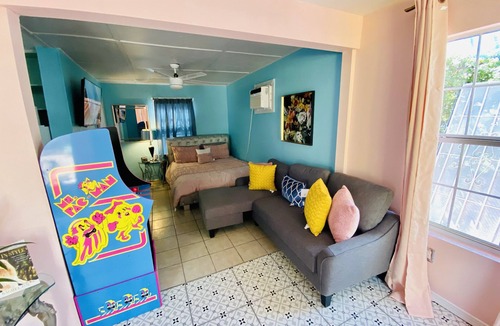Downtown El Paso House | Casita del Rey: A quiet, child and pet friendly oasis in the heart of downtown