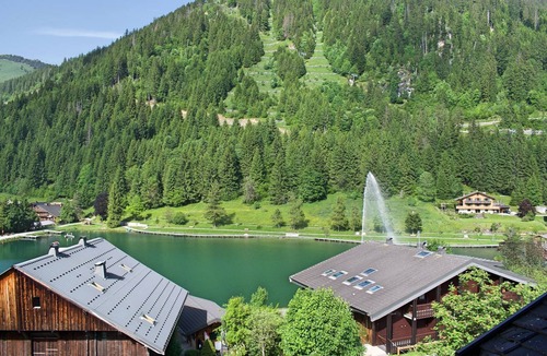 Chatel Ski Chalet | Chalet Le Cham view Lake Vonnes