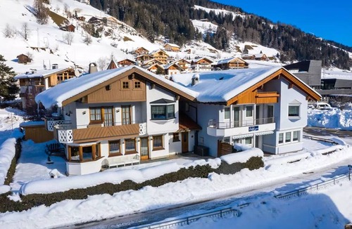 San Candido Ski Chalet | Chalet Villa "Lercher" with Mountain View, Garden, Terrace & Wi-Fi