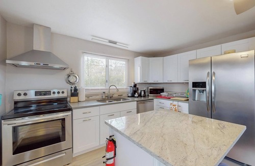 Citizens Imp Comm Of Martineztown House | Charming 1-bedroom remodeled Downtown Home