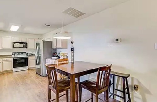 Mesquite House | Charming 3-bedroom house with fitness room, WiFi in peaceful Mesquite