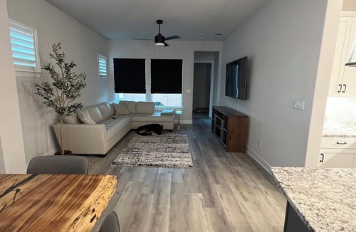 Georgetown House | Charming 3-bedroom house in welcoming Georgetown with WiFi, AC