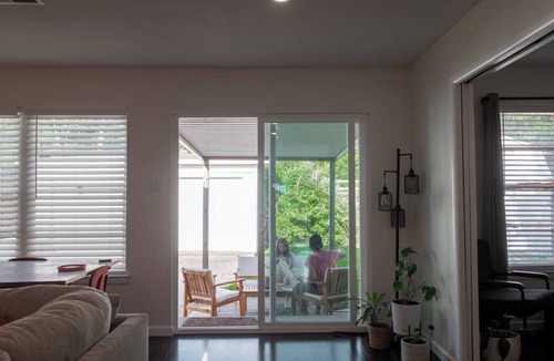 Dallas House | Charming 3-bedroom house in lovely East Dallas with AC and Plenty of Space