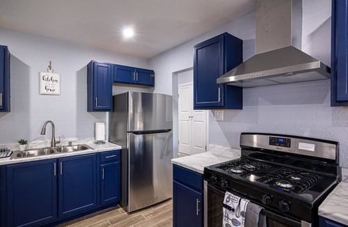 El Paso House | Charming 3 Bedroom residential home with parking on site.