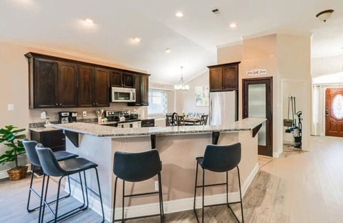 Saginaw House | Charming 3BR Home Near Ft. Worth & Stockyards w/King Bed, Covered Patio & Grill