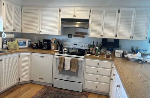 Marvel House | Charming farmhouse on 200 acres in Hesperus, CO overlooking 5,000 acre reserve.