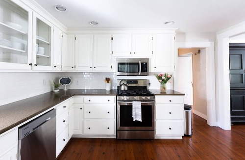 Fredericksburg House | Charming Heritage Haus, 2 Blocks from Main St—Your Perfect Fredericksburg Escape