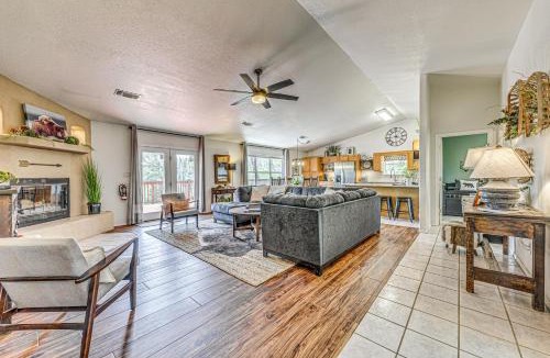 Ruidoso House | Charming Ruidoso House w/Deck & Mountain Views!
