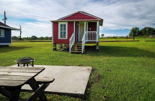 Plantersville Cabin | Charming Rustic Cabin w/Lake view and Country Hills - Family Farms - Cabin 7