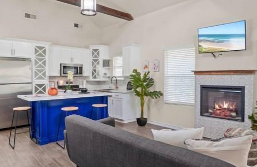 El Paso Cottage | Cheerful Mountain Retreat