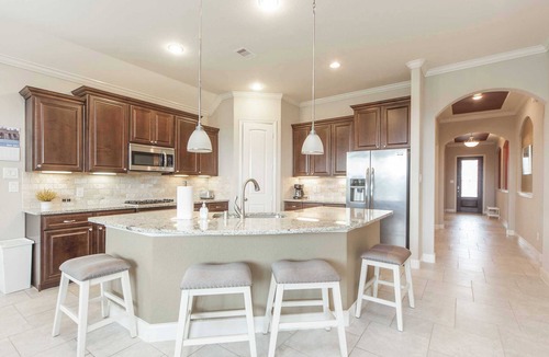 Cypress House | Chic 4BR Living｜Pet-Friendly｜Garage Included｜Lush Backyard｜Flexible Lease #41228