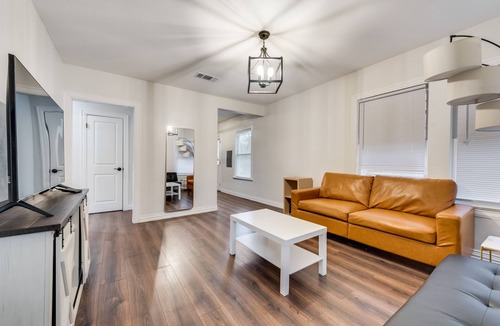 Carter Riverside House | Close to down town Fort Worth