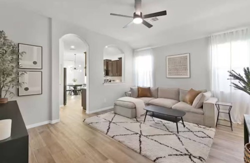 Conroe House | Comfy Conroe Spot
