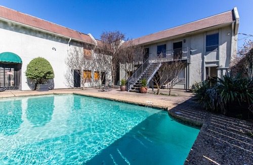 Knox - Henderson Condo | Convenient to Highland Park, Knox, Downtown, SMU, Katy Trail, Turtle Creek