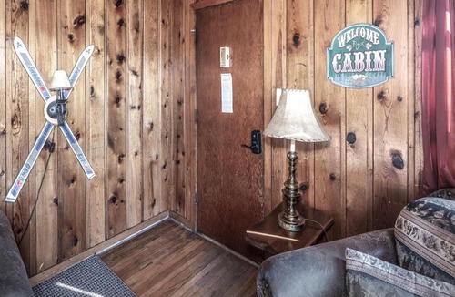 Ruidoso Cabin | Country Cabin, 2 Bedrooms, Fireplace, Midtown, Sleeps 6