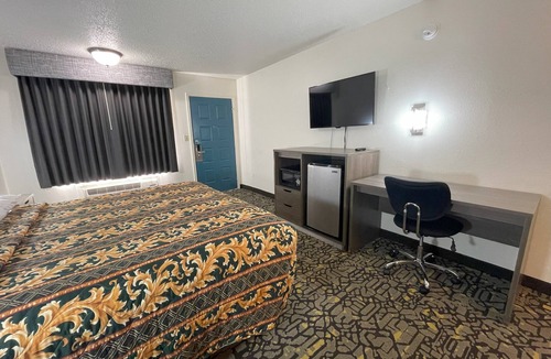 Malakoff Hotel | Countryside Inn