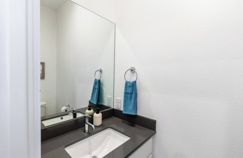 Cityplace House | Cozy 2-bedroom townhome in tranquil Dallas