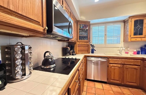 El Paso House | Cozy 3-Bedroom Westside Home Near UTEP - Sleeps 8 With Private Backyard