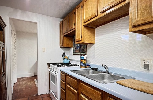 Santa Fe Apartment | Cozy Casita, Charming apartment in historic east side