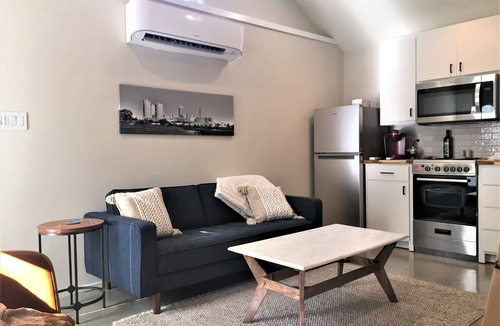 Ryan Place Apartment | Cozy Studio & Loft with full amenities & close to several hot spots!