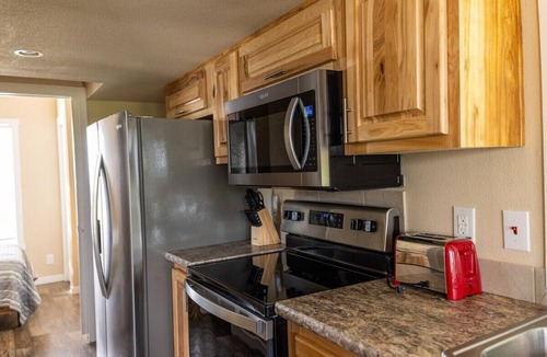 Satin Cabin | Dahlia Cabin, 5-mile ATV trail, and smores