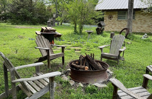 Irene House | Dawson Fish Camp-Navarro Mills Lake Front-8 acre family lodge, fishing, wildlife