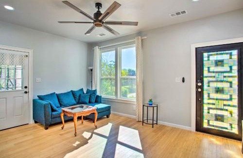 Denison House | Denison Home w/Balcony: Walk to Downtown!