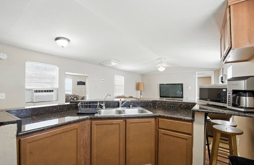 Mesilla Park House | Desert Haven Cozy 2-Bedroom Mobile Home Near NMSU 2 Home