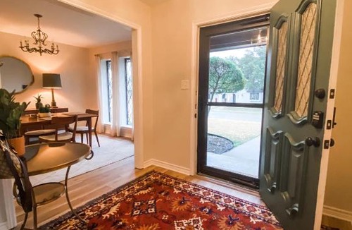 Highland Village House | Designer Single Story 4 bed 3 bath home in mid-century style with big backyard and garage