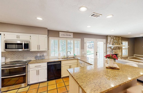 North San Antonio - SAT House | Dog-friendly chic home w/private outdoor pool, gas grill, & enclosed backyard
