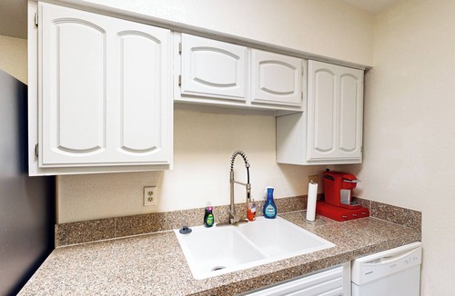 Sierra Vista House | Dog-Friendly Home w/Fenced Yard in Sierra Vista!