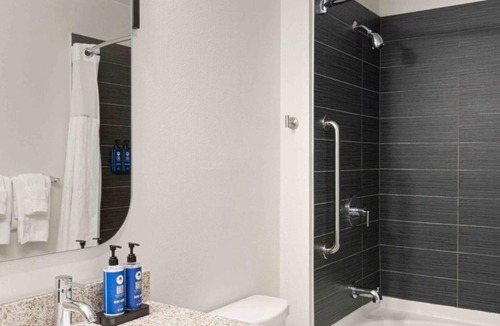 Civic District Resort | Downtown Austin Stay Near Dining, Music & Spacious 2BR Resort Suite