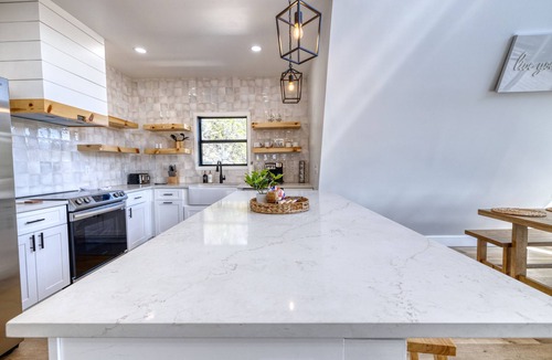 Leakey Cabin | Dreamers Ranch Luxury Aframe