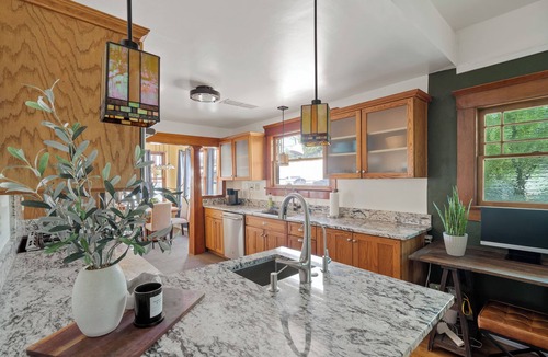 West University House | Duende Retreat: Private Heated Pool, Walk to U of A