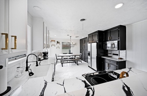 Trinity House | Eagle's Cove: Lake Livingston Waterfront Retreat